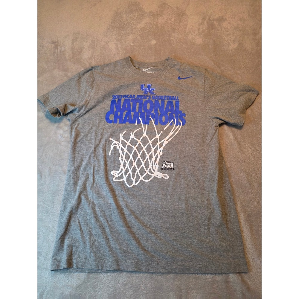 Nike T-Shirt Mens Large Gray Kentucky Wildcats 2012 NCAA National Champions